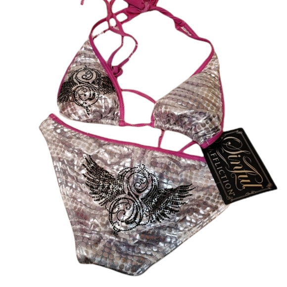 Sinful by Affliction Legendary 2 piece bikini set - Picture 3 of 11